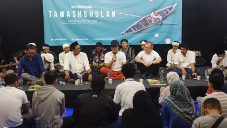 Dalam Sunyi, Kenduri Cinta Bernuansa Syahdu