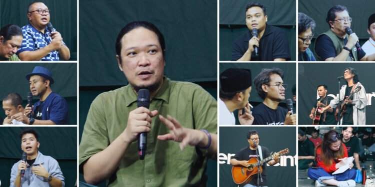 Reportase: Melipat Jarak